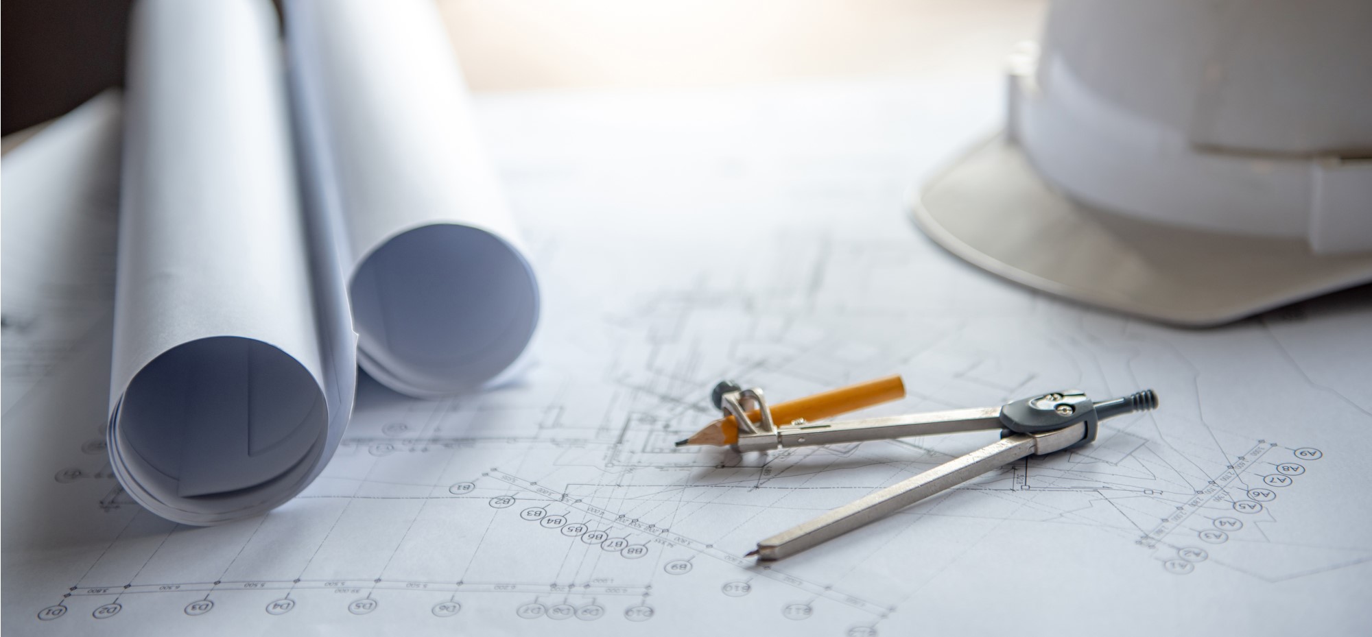 Absence de risque de péremption du permis initial en cas de recours contre son permis modificatif